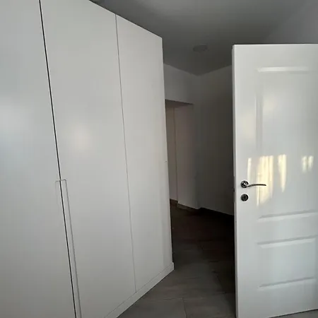 S&r Apartment *